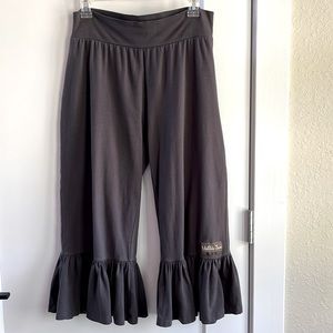 Matilda Jane ruffle crop pants